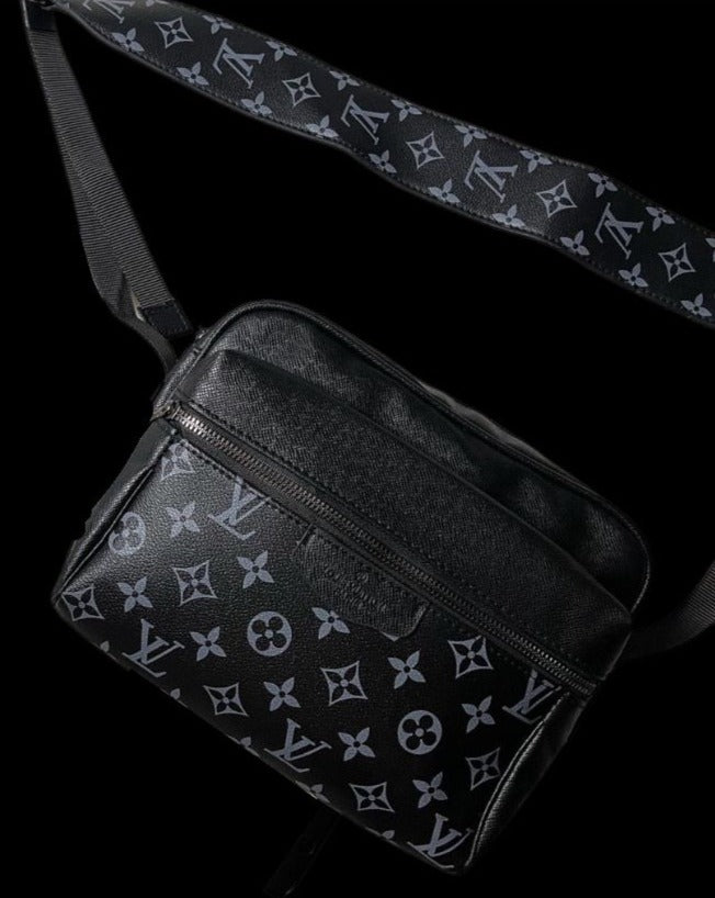 Bandolera Louis Vuitton Messenger Negra estampado – phamadripshop