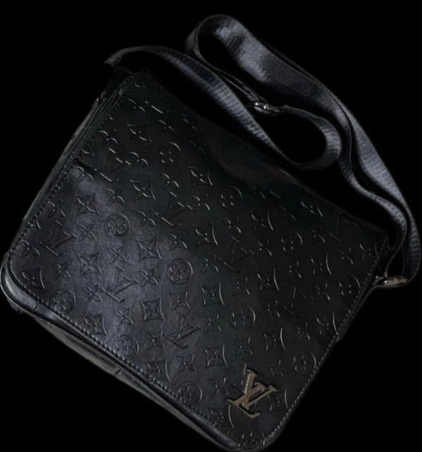 Bandolera Louis Vuitton negra silver LOGO – phamadripshop