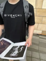 Givenchy Basic T-Shirt - Imagen 5