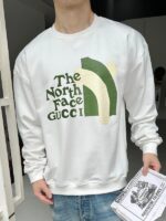 Gucci x The North Face Sweatshirt - Imagen 9
