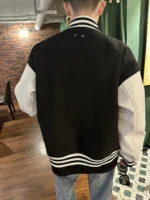 Louis Vuitton Bomber Jacket - Imagen 9