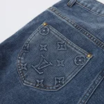 Louis Vuitton Denim Shorts - Imagen 7