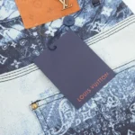 Louis Vuitton Denim Shorts - Imagen 7