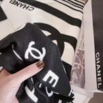 Luxurious Cashmere Scarf For Women - Imagen 2