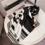 Luxurious Cashmere Scarf For Women - Imagen 6