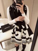 Luxurious Cashmere Scarf For Women - Imagen 7