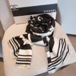 Luxurious Cashmere Scarf For Women - Imagen 8