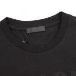 Prada – Minimal Logo Black T-Shirt - Imagen 3